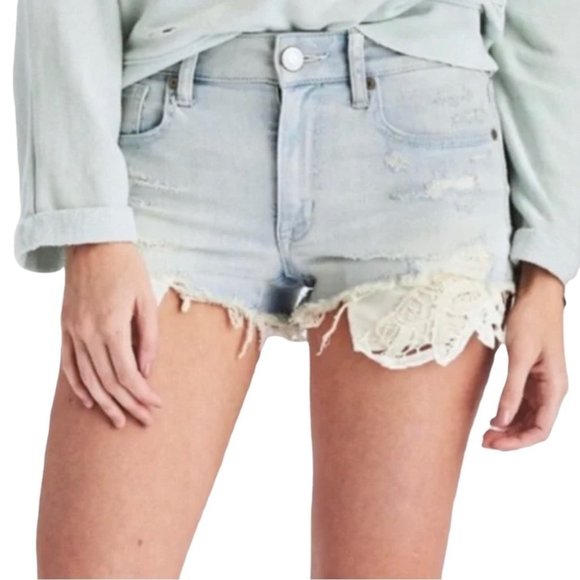 American Eagle‎ Hi-Rise Shortie Size 8 US Light Denim  Lace High Waisted Shorts - Picture 1 of 10